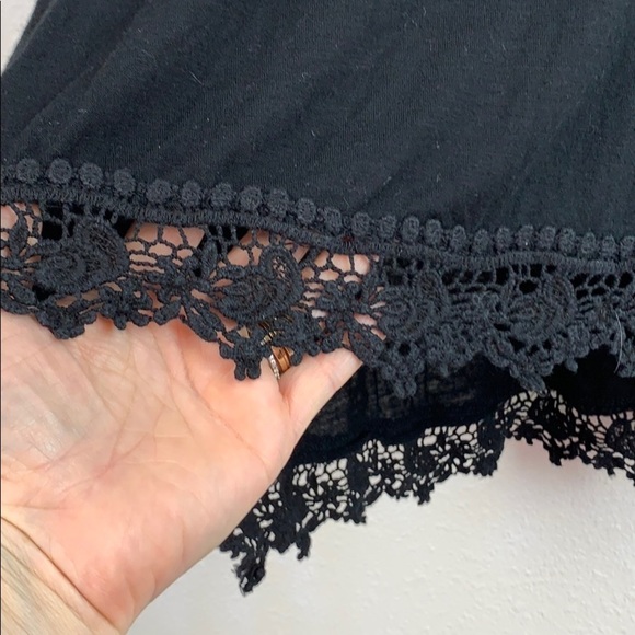 Kona tunic top high low crochet trim wide neck - Picture 7 of 9